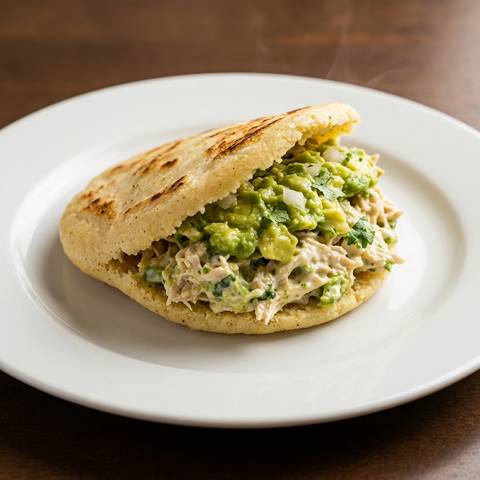 Arepa reina pepiada